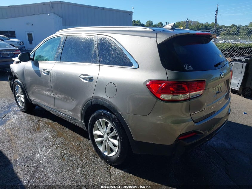 2017 KIA SORENTO 2.4L LX · Фото 3