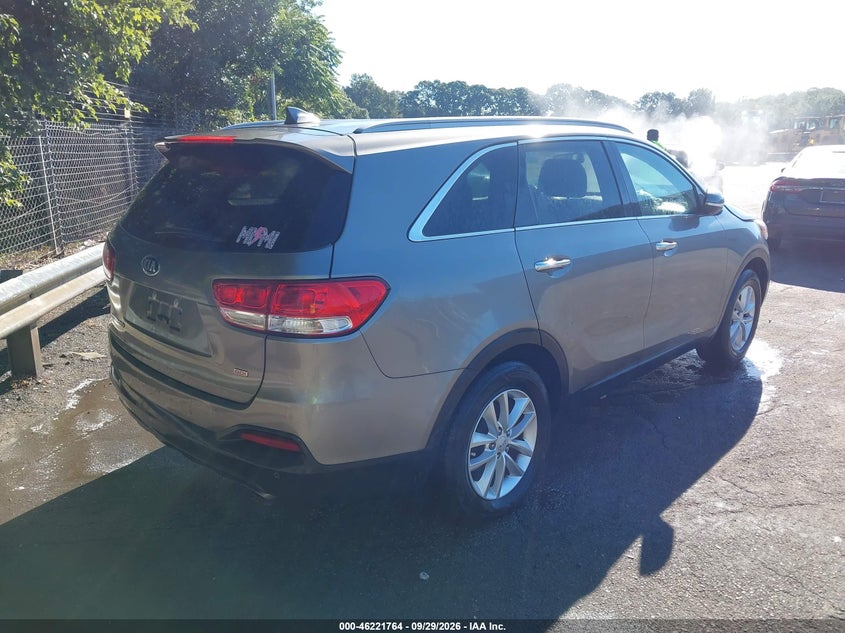 2017 KIA SORENTO 2.4L LX · Фото 4
