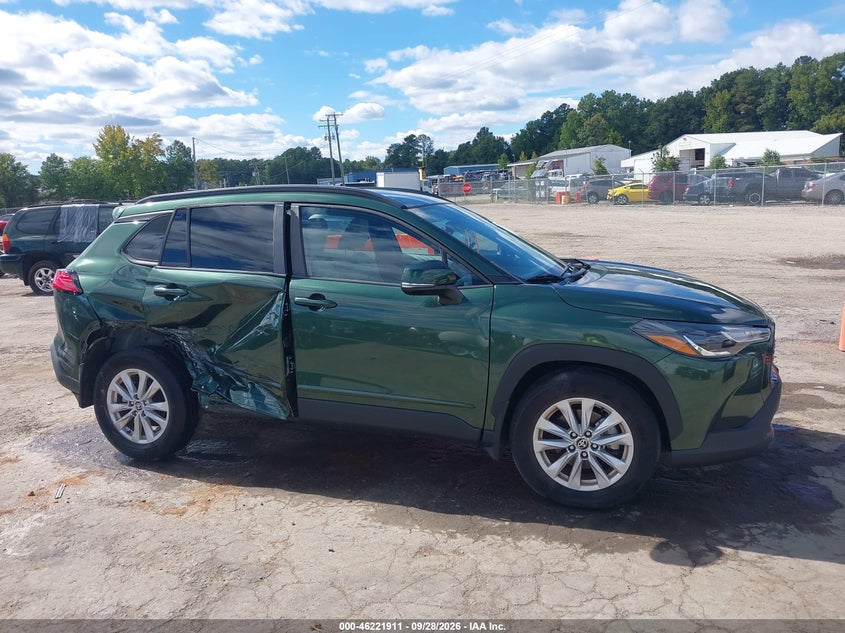 TOYOTA COROLLA CROSS - zdjęcie 13