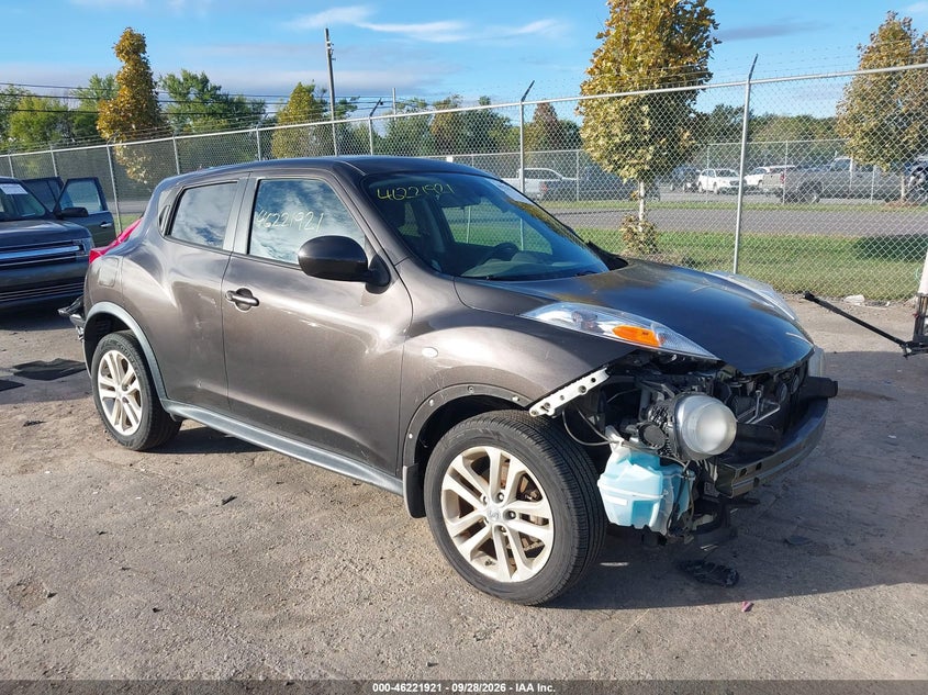 2013 NISSAN JUKE SV