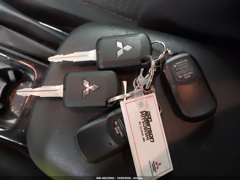 2019 MITSUBISHI ECLIPSE CROSS ES · Фото 11