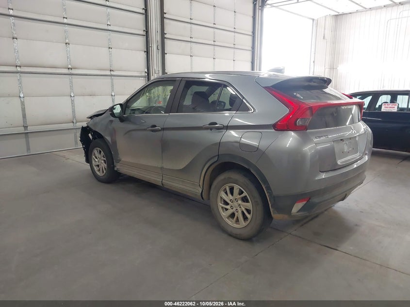 2019 MITSUBISHI ECLIPSE CROSS ES · Фото 3