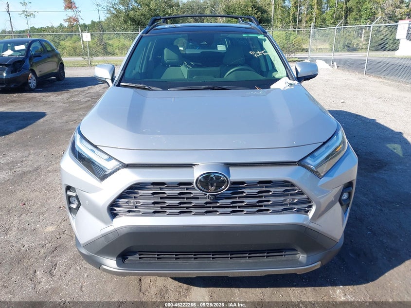 TOYOTA RAV4 HYBRID - zdjęcie 12