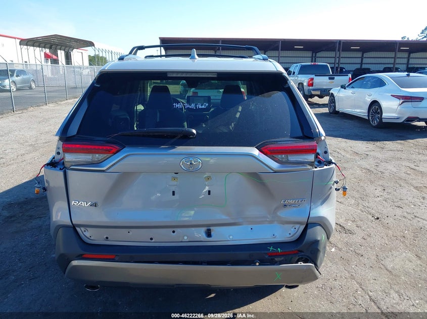 TOYOTA RAV4 HYBRID - zdjęcie 16