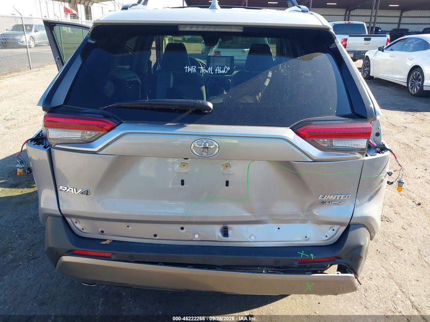 TOYOTA RAV4 HYBRID - zdjęcie 6