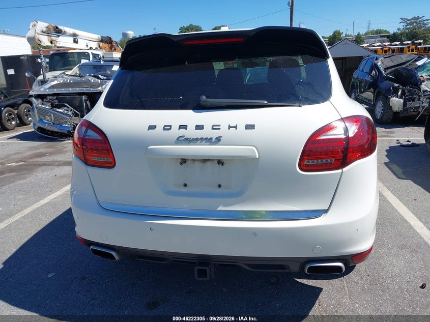 2012 PORSCHE CAYENNE S · Фото 16