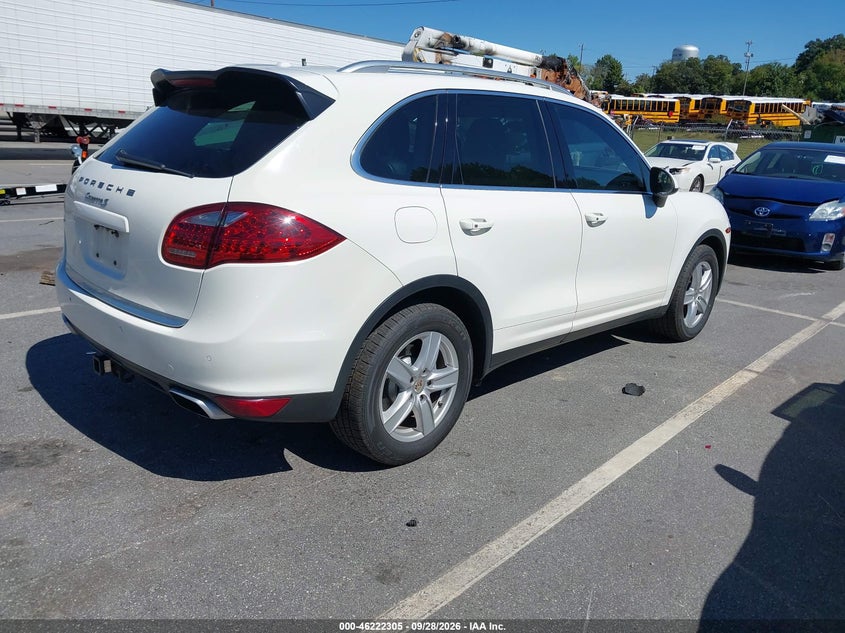 2012 PORSCHE CAYENNE S · Фото 4