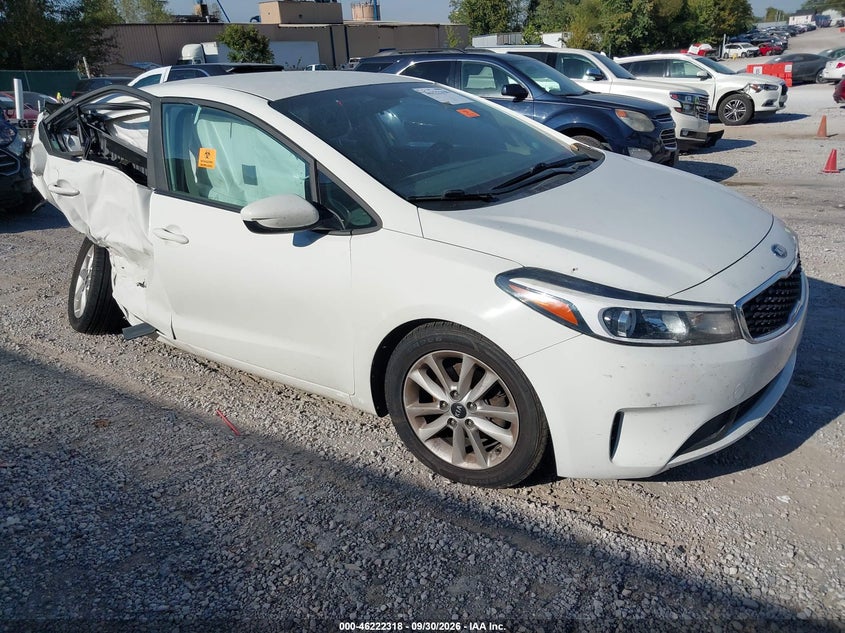 Vin: 3kpfk4a74he070286, lot: 46722306, kia forte lx 2017 img_1