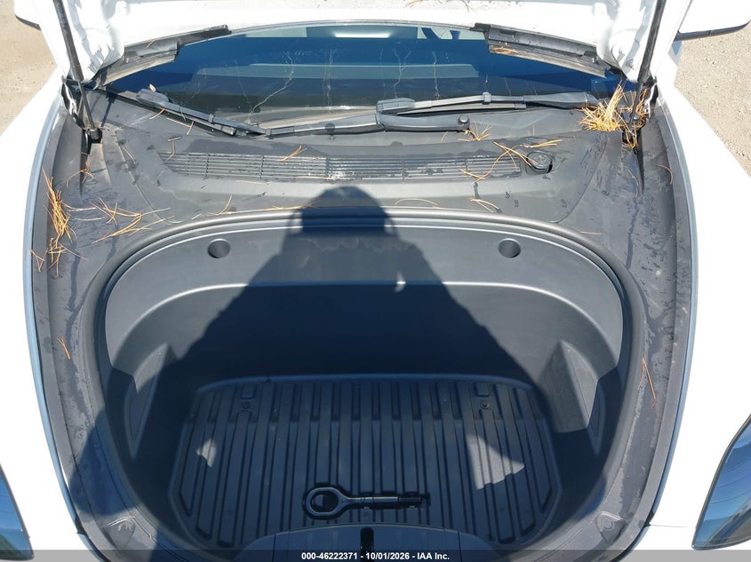 TESLA MODEL 3 - zdjęcie 10