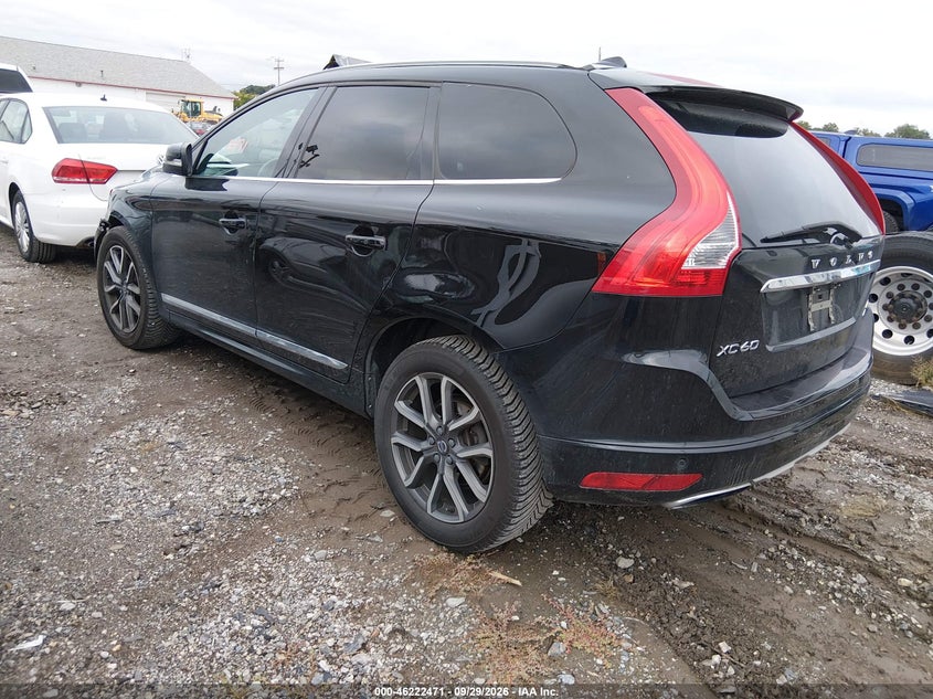 VOLVO XC60 - zdjęcie 3
