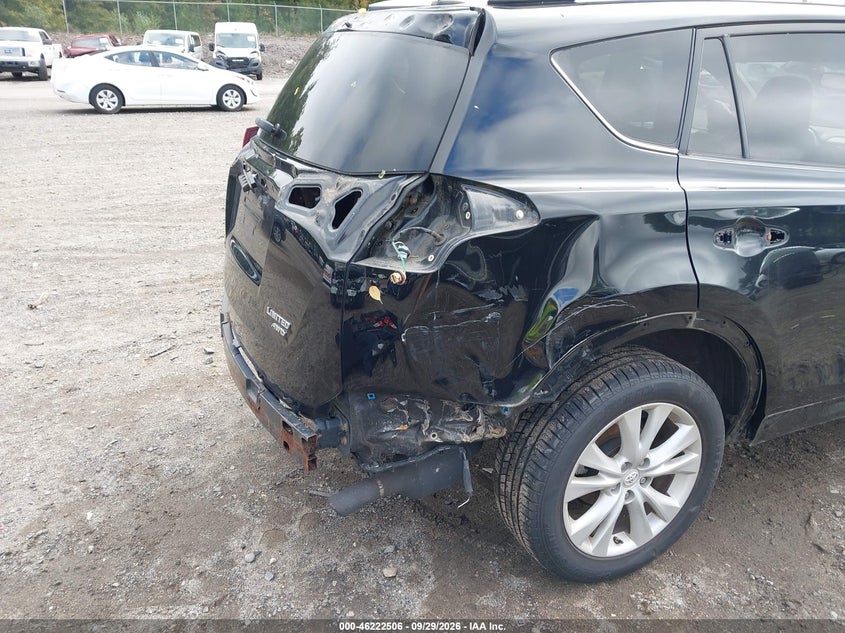 TOYOTA RAV4 - zdjęcie 18