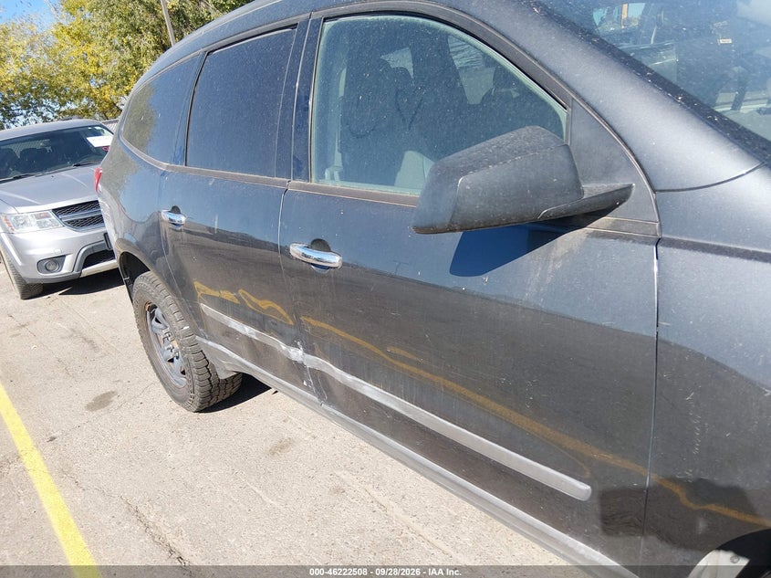 CHEVROLET TRAVERSE 2011 VIN 1GNKRFED0BJ336295