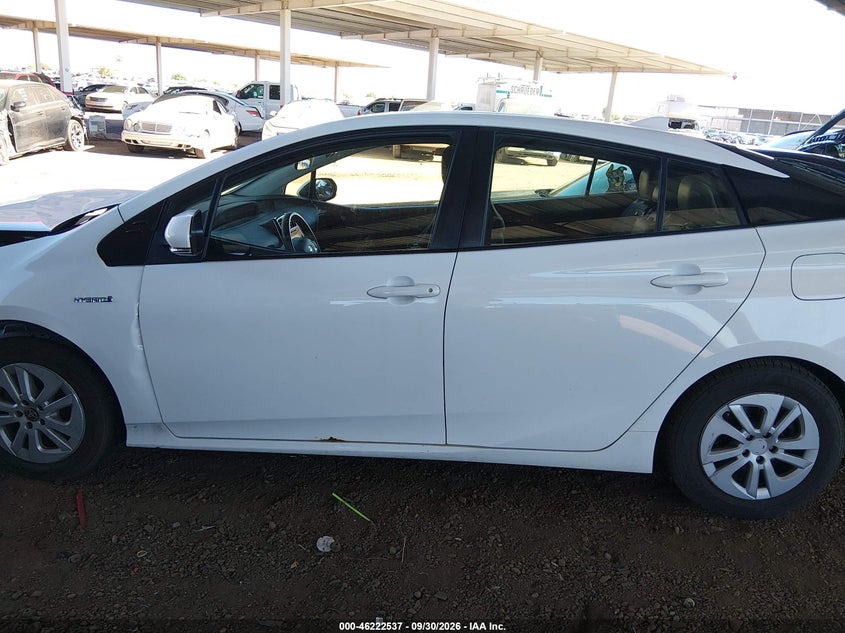 TOYOTA PRIUS - zdjęcie 14