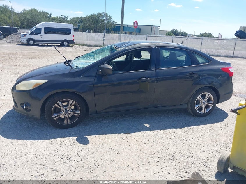 FORD FOCUS 2014 VIN 1FADP3E21EL167035