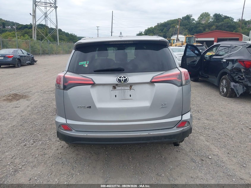 TOYOTA RAV4 - zdjęcie 16