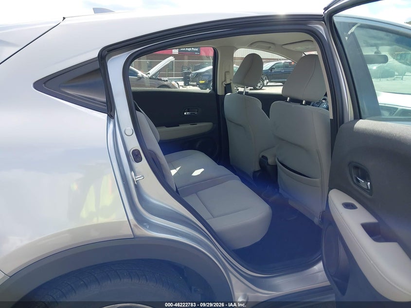 2021 HONDA HR-V AWD LX · Фото 8