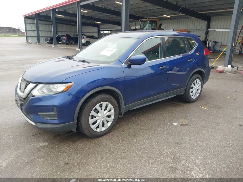 2017 NISSAN ROGUE S · Фото 2