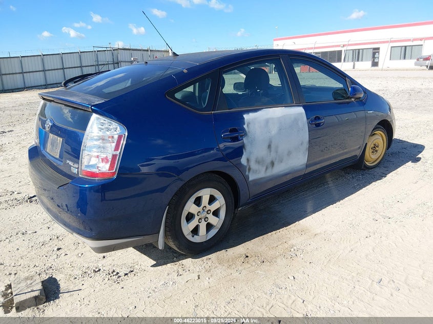 2009 TOYOTA PRIUS · Фото 4