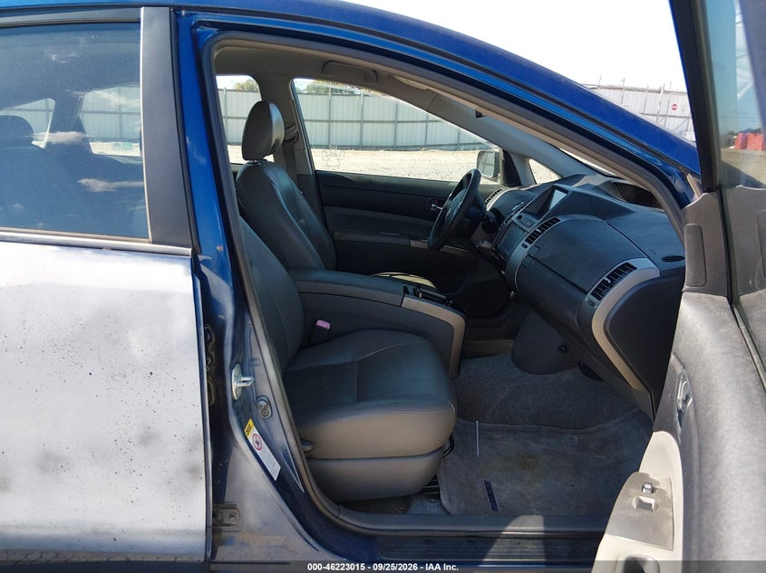 2009 TOYOTA PRIUS · Фото 5