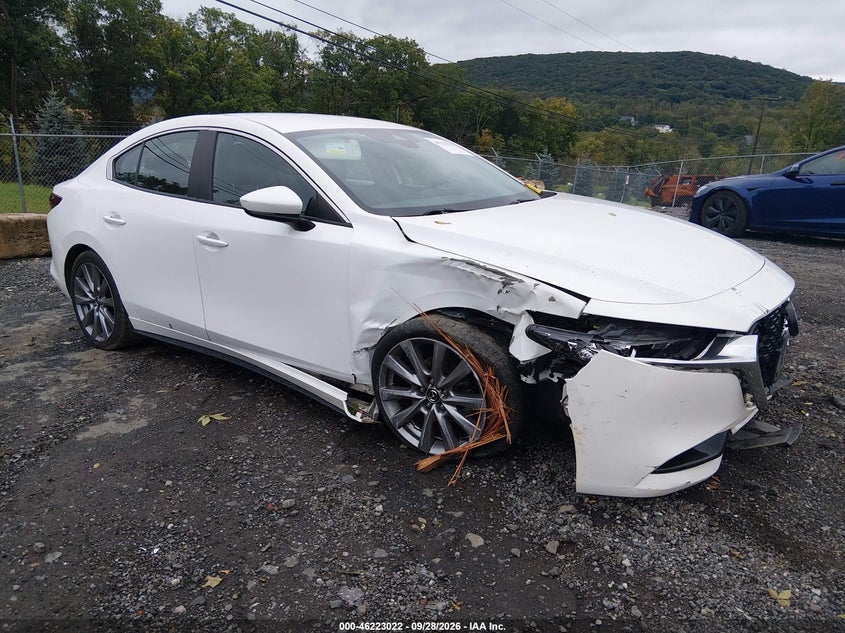 Vin: 3mzbpadl7lm132749, lot: 46723010, mazda mazda3 preferred package 2020 img_1