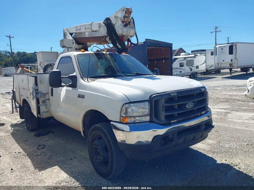 2002 FORD F-550 XL/XLT