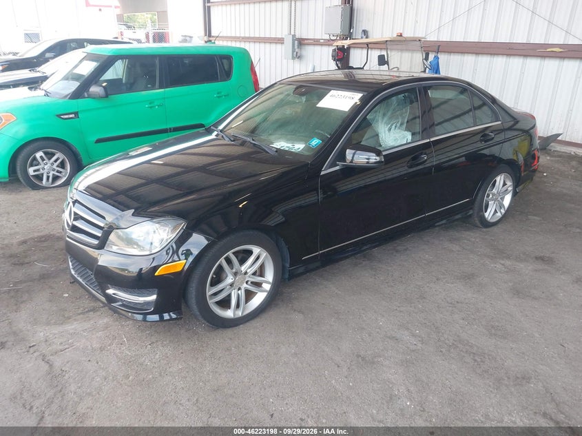 2014 MERCEDES-BENZ C 250 SPORT · Фото 2