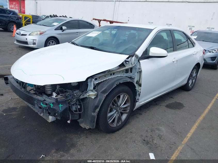 2016 Toyota Camry, Удар спереду, IAAI, VIN 4T1BF1FK5GU207116 — фото 2