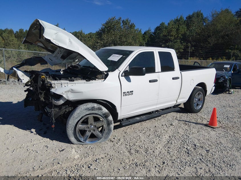 2018 Ram 1500 Express 4X4 6'4 Box, Удар спереди, IAAI, VIN 1C6RR7FG0JS158247 — фото 2