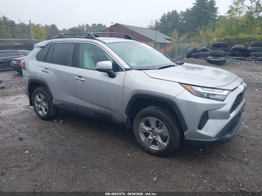 TOYOTA RAV4 - zdjęcie 1