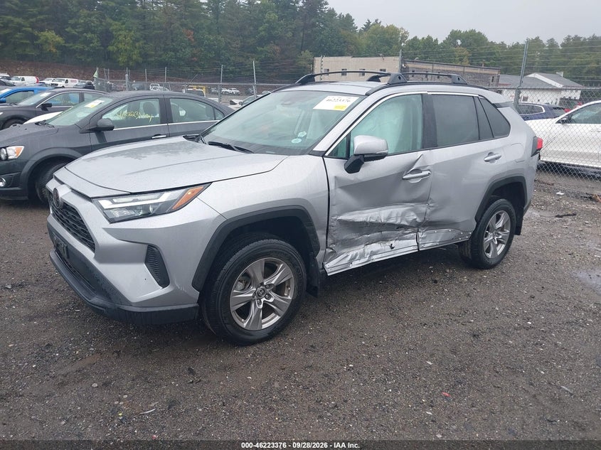 TOYOTA RAV4 - zdjęcie 2