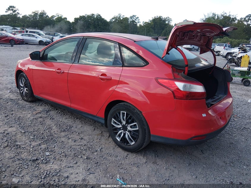 Vin: 1fahp3f23cl469505, lot: 46723409, ford focus se 20123
