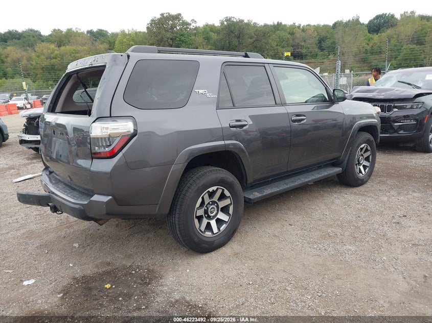 Vin: jtepu5jr4n6051661, lot: 46723480, toyota 4runner trd off road 20224