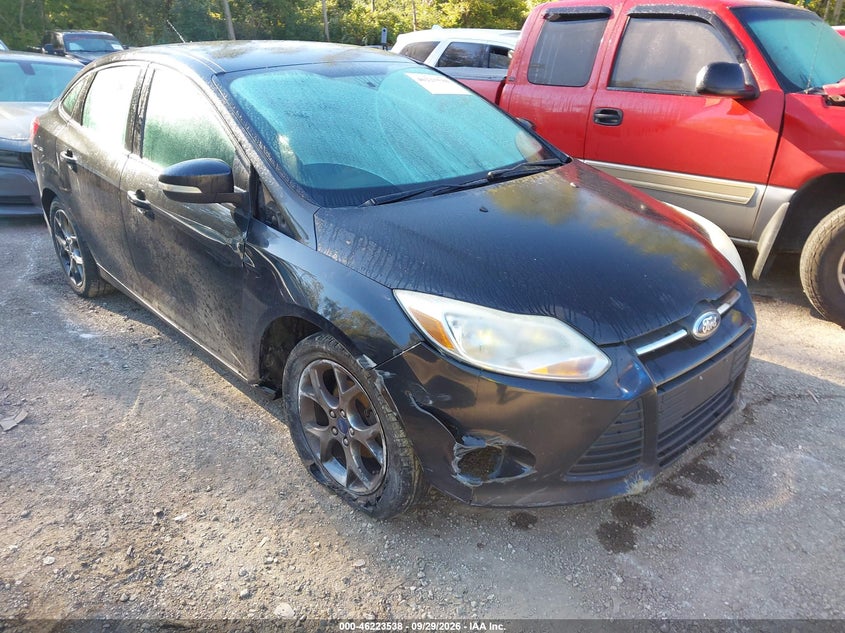 Vin: 1fadp3f21dl383402, lot: 46723526, ford focus se 2013 img_1