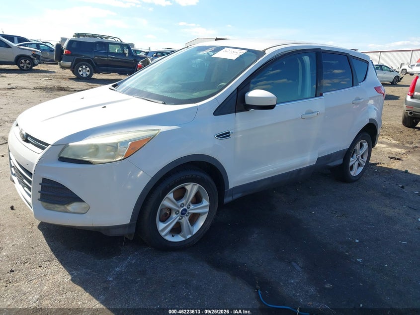 2013 Ford Escape, Пошкодження двигуна, IAAI, VIN 1FMCU9GX3DUD72354 — фото 2