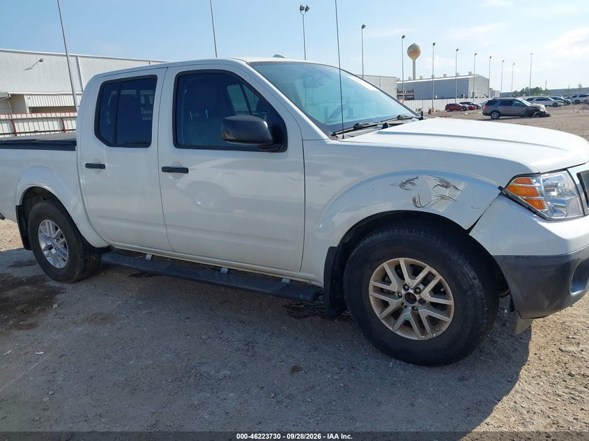 2016 NISSAN FRONTIER SV · Фото 13