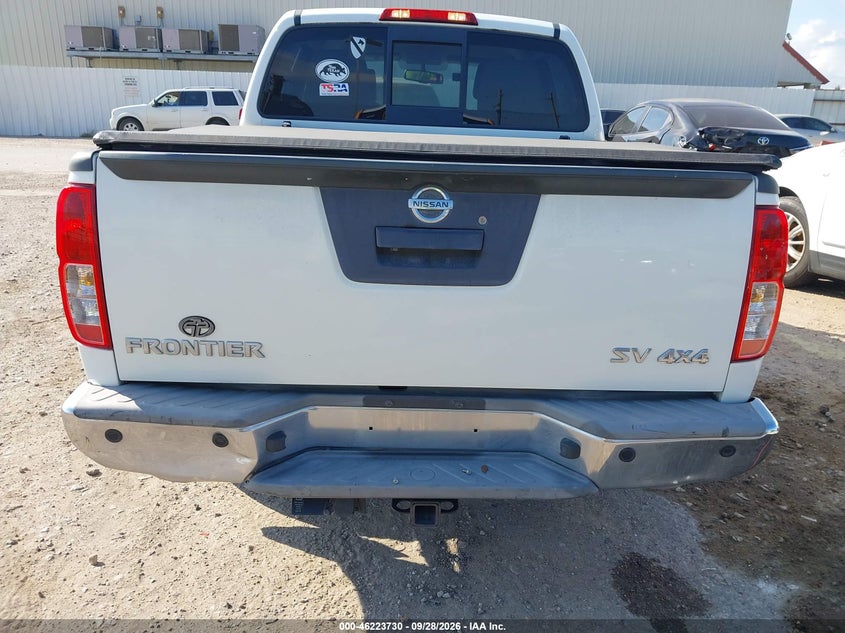 2016 NISSAN FRONTIER SV · Фото 16