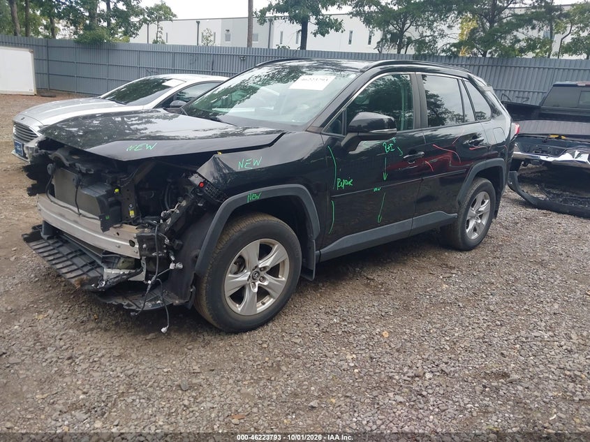 TOYOTA RAV4 - zdjęcie 2