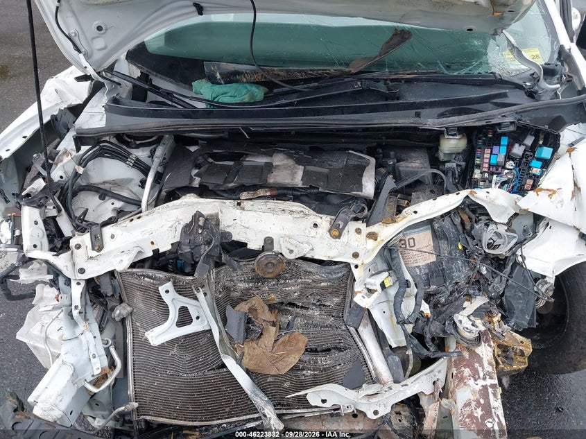 2015 TOYOTA COROLLA LE - zdjęcie 10