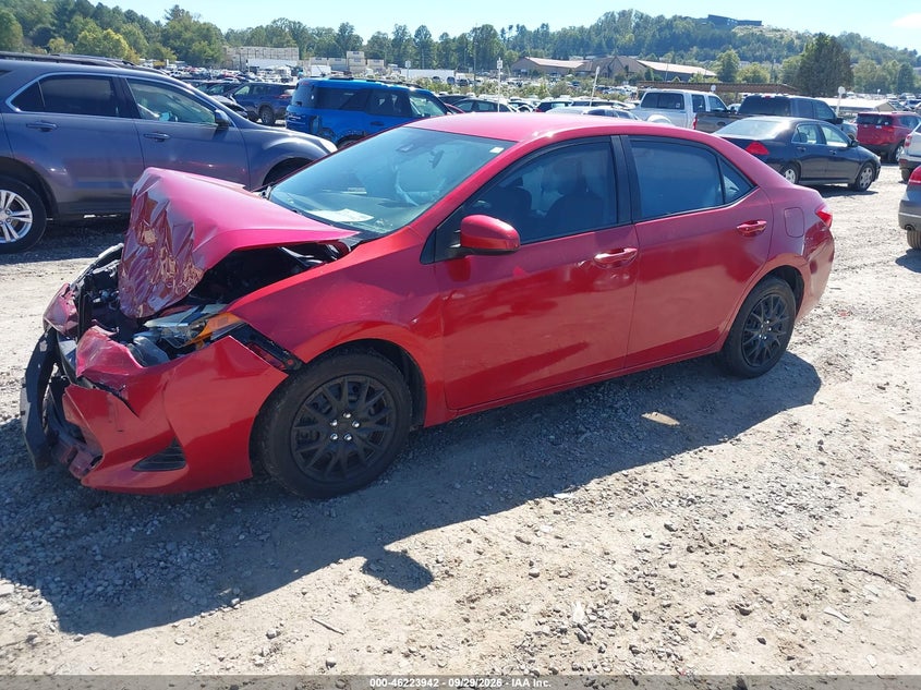 TOYOTA COROLLA - zdjęcie 2
