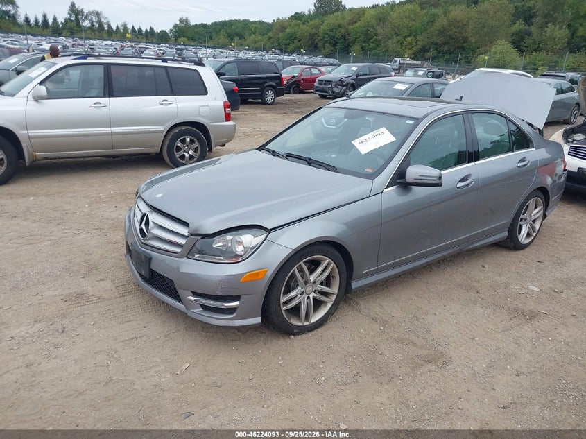 Vin: wddgf8bb6cf894524, lot: 46724081, mercedes-benz c 300 sport 4matic 20122