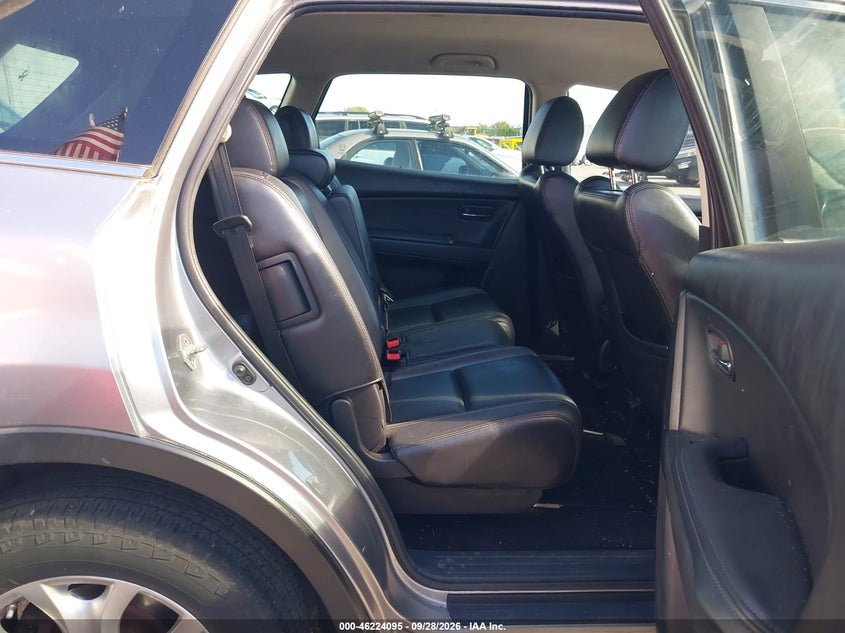 2011 MAZDA CX-9 TOURING · Фото 8