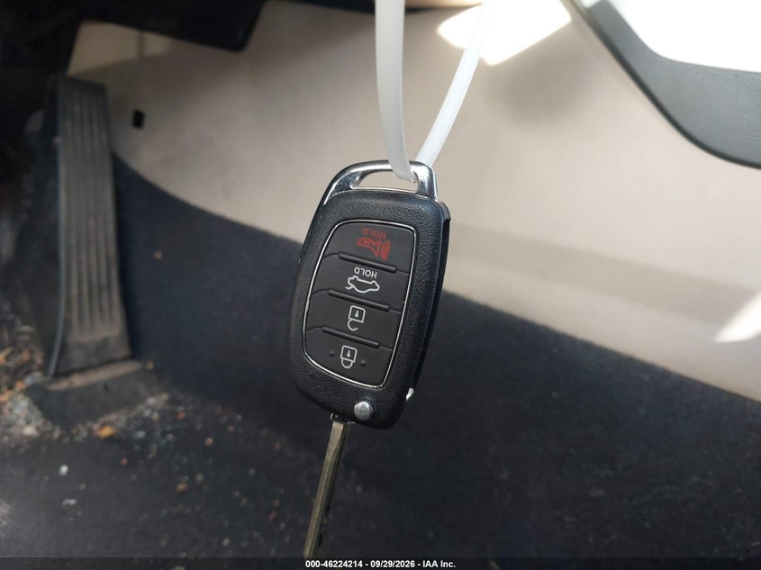 HYUNDAI SONATA 2015 VIN 5NPE24AF5FH205612