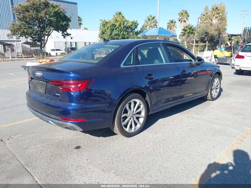 AUDI A4 - zdjęcie 4
