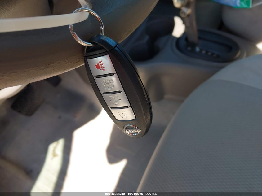 2013 NISSAN VERSA 1.6 SL · Фото 11