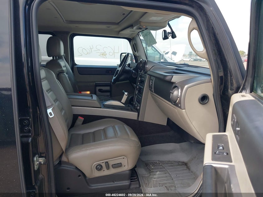 HUMMER H2 2004 VIN 5GRGN23U74H104923
