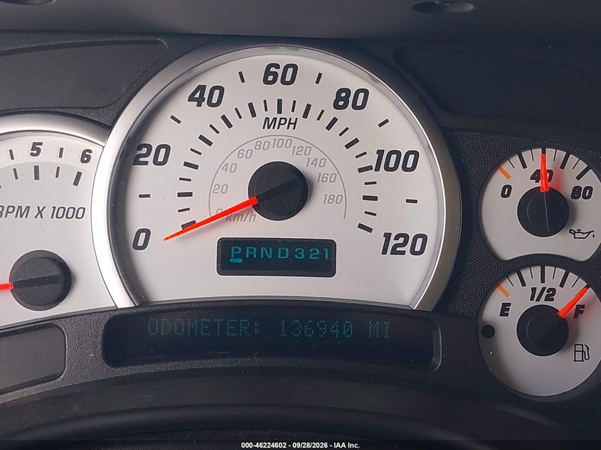 HUMMER H2 2004 VIN 5GRGN23U74H104923