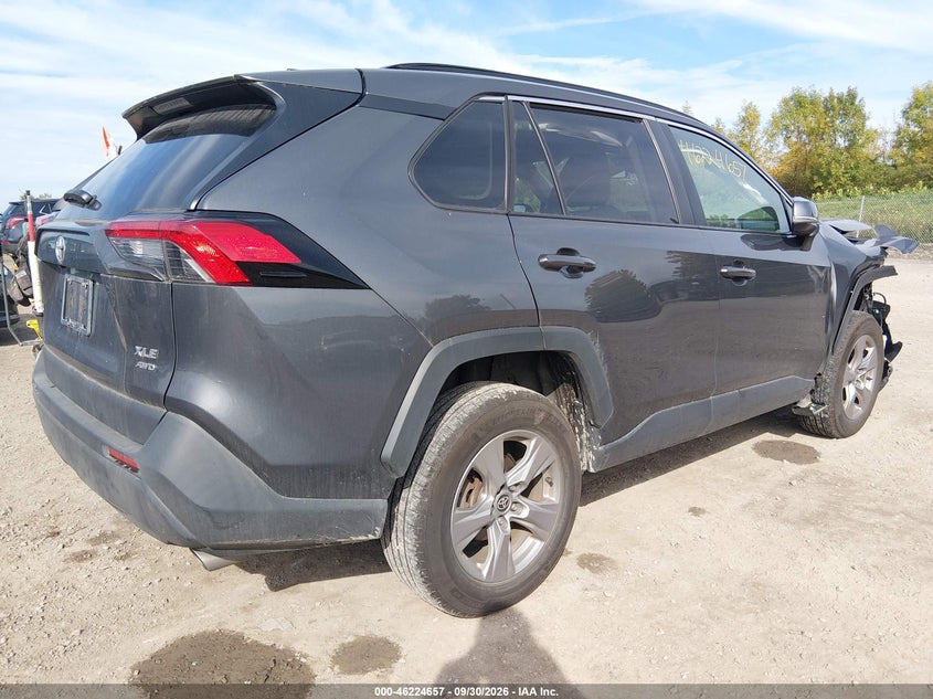 TOYOTA RAV4 - zdjęcie 4