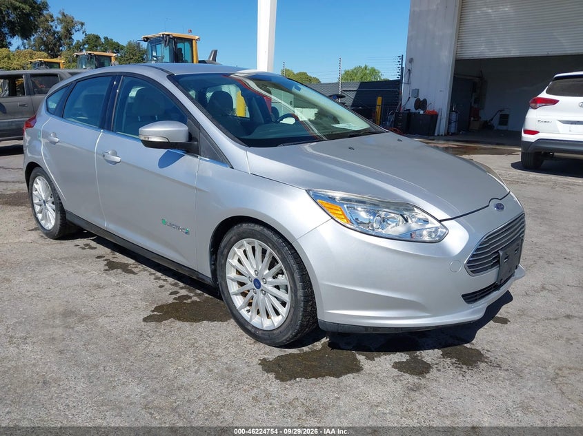 Vin: 1fadp3r41jl296138, lot: 46724742, ford focus electric 2018 img_1