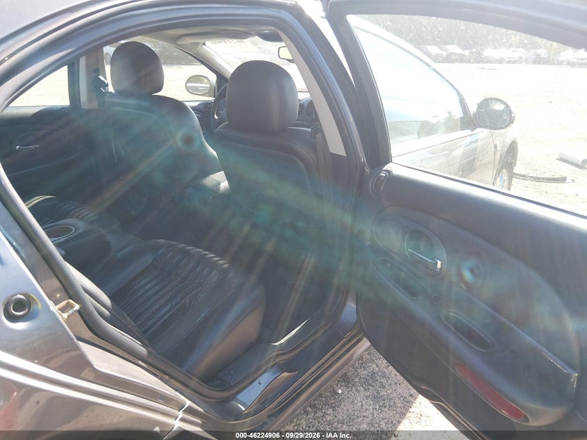 CHRYSLER 300M 2004 VIN 2C3AE76K24H684871