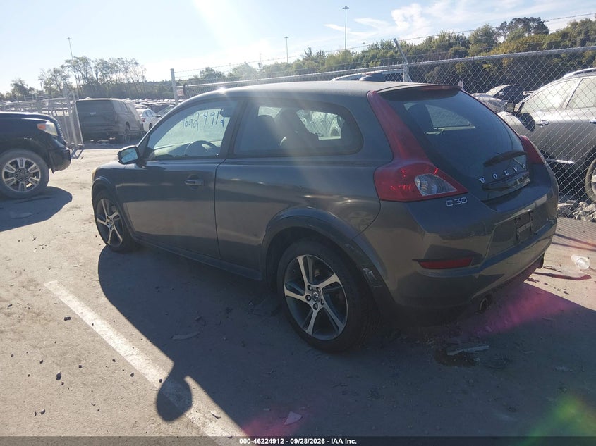 2013 VOLVO C30 auction photo 3